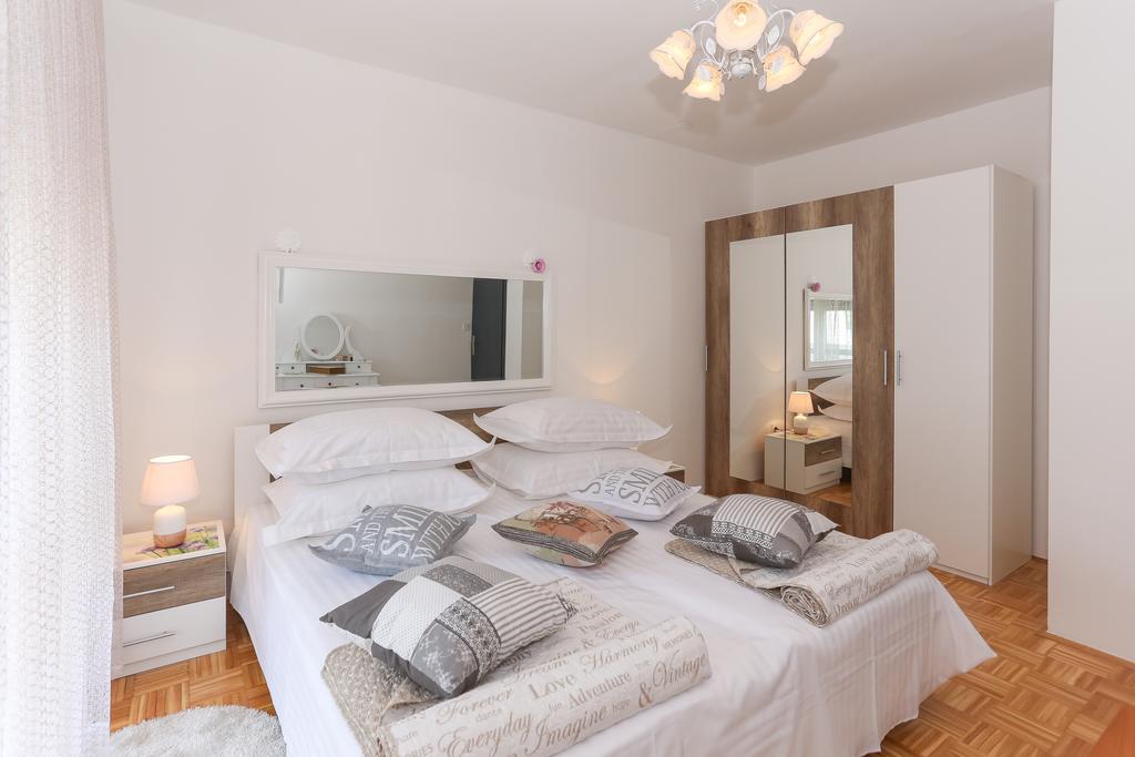 Apartment Vesna Сплит Екстериор снимка