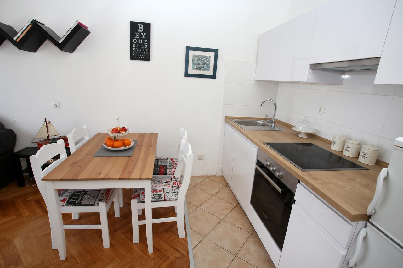Apartment Vesna Сплит Екстериор снимка